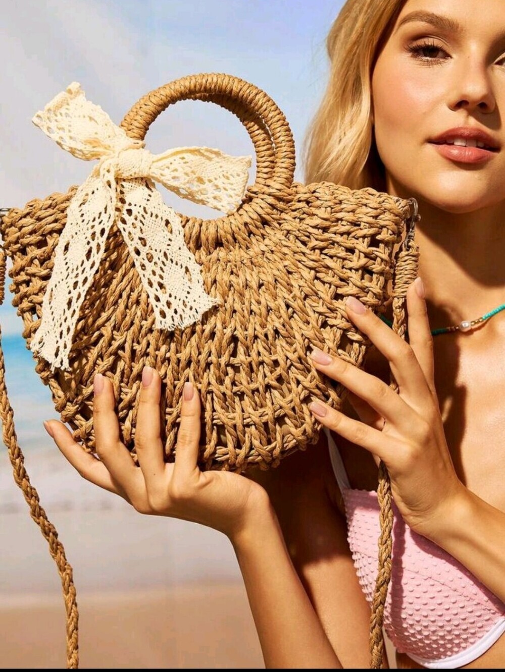 Natural Straw Handled Crossbody with Lace Bow